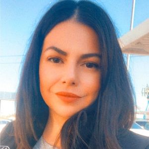 Meet your Posher, Dolores